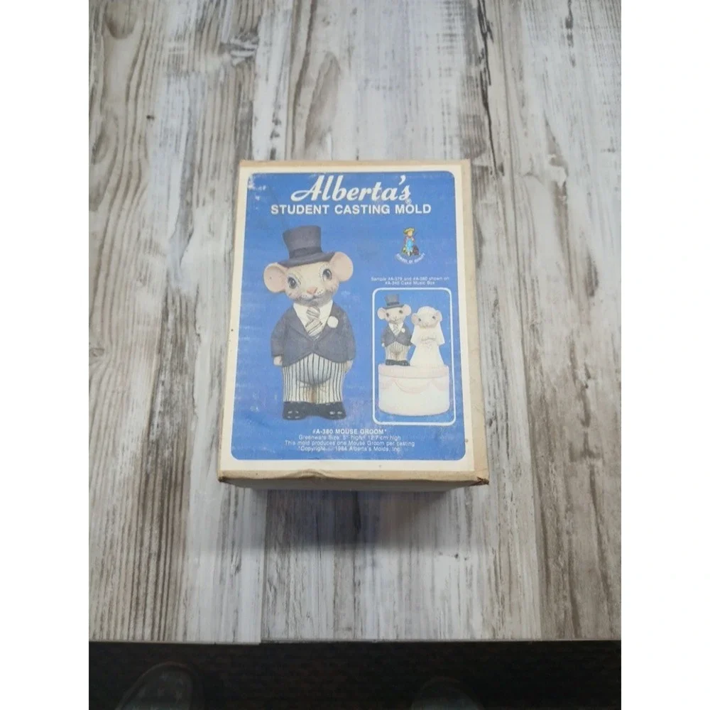 Alberta's Molds A-380 Mouse Groom Ceramic Slip Casting Mold Vintage‎ 1984 5 Inch